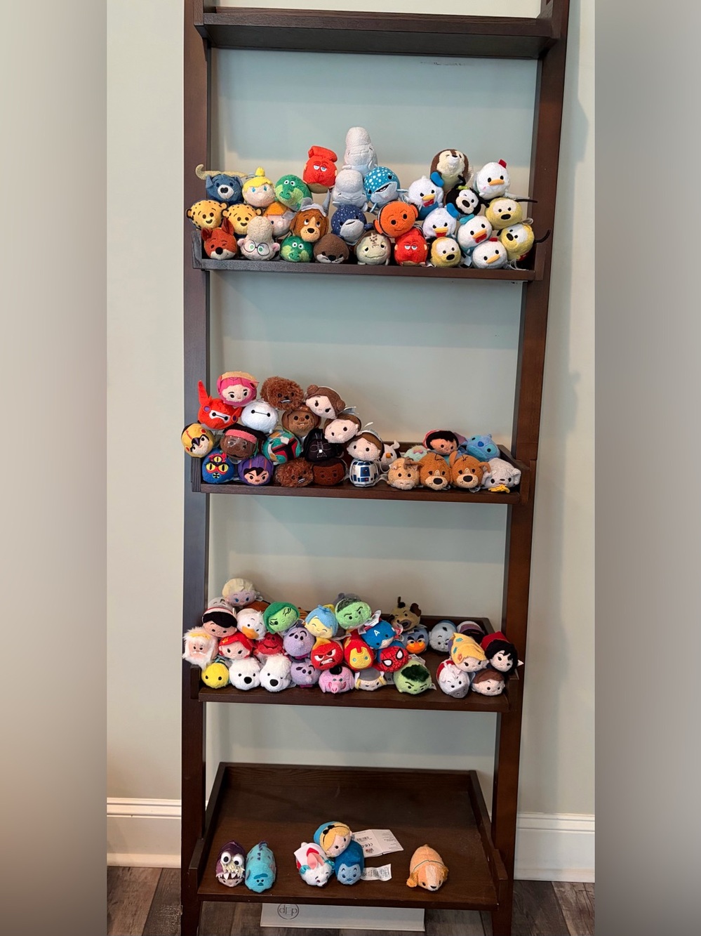 Disney Tsum Tsum Plush Stack - Assorted 
Lot of 98